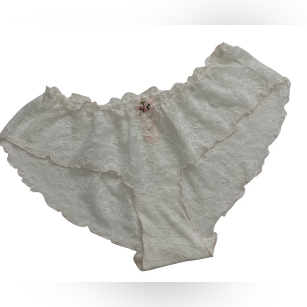2005 Vintage Victoria's Secret White Lace Hiphugger Panty with Pink Bow